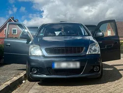 Blau Gebraucht 2006 Opel Meriva Van / Kleinbus | 4.190 € (Teuer)