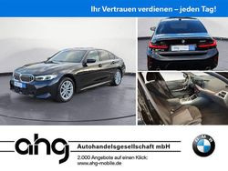 Saphirschwarz metallic Gebraucht 2025 BMW 320 Comfort Edition Limousine | 43.420 € (Teuer)