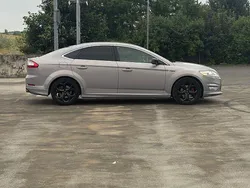 Grau Gebraucht 2011 Ford Mondeo Titanium S Limousine | 8.500 € (Teuer)