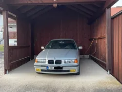Silber Gebraucht 1997 BMW 323 Compact Sport Line Kleinwagen | 13.990 €