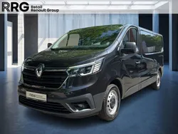 Schwarz Gebraucht 2024 Renault Trafic Komfort Van | 28.990 € (Fairer Preis)