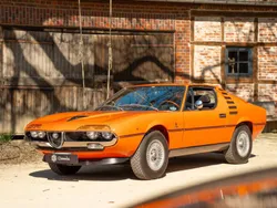 Alfa Romeo Montreal