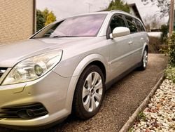 Silber Gebraucht 2006 Opel Vectra Edition Kombi | 1.998 € (Guter Preis)