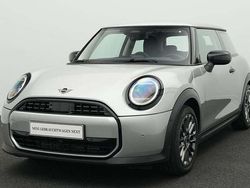Grau Gebraucht 2024 Mini Cooper Classic Kleinwagen | 25.303 € (Fairer Preis)