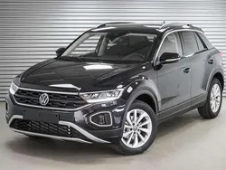 Deep black metallic (2t) Neu 2025 VW T-Roc Life SUV | 30.192 € (Superpreis)