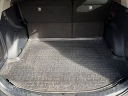 Grau Gebraucht 2013 Toyota RAV4 Edition SUV | 11.500 € (Fairer Preis)