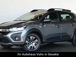 Grau Gebraucht 2025 Dacia Sandero Expression Kleinwagen | 18.470 € (Fairer Preis)