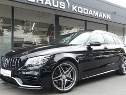 Obsidianschwarz metalliclack Gebraucht 2019 Mercedes C63 AMG AMG Kombi | 46.550 € (Fairer Preis)