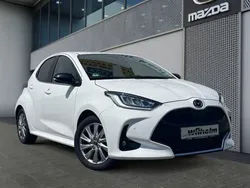 Lunar white Gebraucht 2024 Mazda 2 Center-Line Kleinwagen | 21.990 € (Guter Preis)