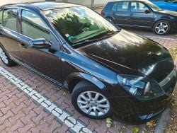 Schwarz Gebraucht 2004 Opel Astra Cosmo Limousine | 2.799 € (Fairer Preis)
