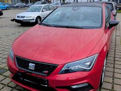 Rot Gebraucht 2018 Seat Leon Limousine | 21.500 € (Etwas zu teuer)