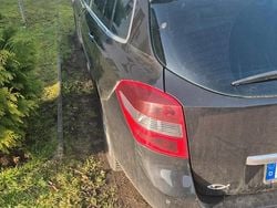 Schwarz Gebraucht 2009 Renault Laguna III Kombi | 2.500 € (Guter Preis)