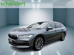 Grau Gebraucht 2025 Skoda Superb LAURIN & KLEMENT Kombi | 48.440 € (Guter Preis)