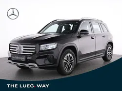 Schwarz metalliclack kosmossch Gebraucht 2025 Mercedes GLB180 SUV | 39.785 € (Fairer Preis)