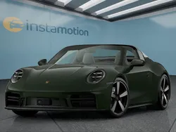 Grün Neu 2025 Porsche 911 Targa 4S Cabrio | 236.549 €