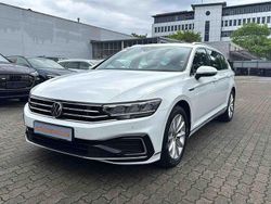 Pure white Gebraucht 2021 VW Passat GTE Kombi | 21.950 € (Superpreis)