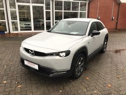 Ceramic white Gebraucht 2022 Mazda MX30 Ad'Vantage SUV | 15.990 € (Guter Preis)