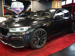 Schwarz Gebraucht 2020 BMW 750 M Sport Limousine | 49.900 € (Fairer Preis)