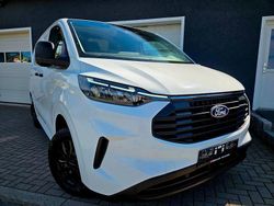 Weiß Gebraucht 2024 Ford Transit Custom Trend Van / Kleinbus | 29.950 € (Guter Preis)