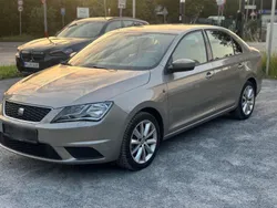 Grau Gebraucht 2013 Seat Toledo Reference Limousine | 4.600 € (Guter Preis)