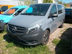 Grau Gebraucht 2018 Mercedes Vito Van | 18.445 € (Fairer Preis)