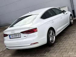 Weiß Gebraucht 2018 Audi A5 Sportback Sport Coupé | 27.800 € (Guter Preis)
