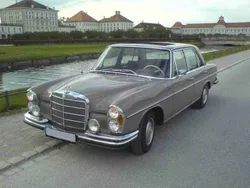 Beige Gebraucht 1970 Mercedes S280 Limousine | 28.500 €
