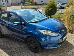 Blau Gebraucht 2010 Ford Fiesta Kleinwagen | 2.550 € (Guter Preis)