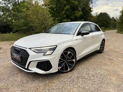 Weiß Gebraucht 2022 Audi A3 Sportback S-Line Kleinwagen | 29.500 € (Guter Preis)