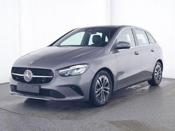 Gebraucht 2023 Mercedes B200 Van / Kleinbus | 31.280 € (Fairer Preis)