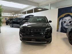 Schwarz (solid black) Neu 2024 Jeep Compass Summit SUV | 36.600 € (Guter Preis)
