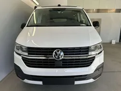 Candyweiß / dach schwarz Gebraucht 2023 VW T6.1 Edition Van | 75.991 €