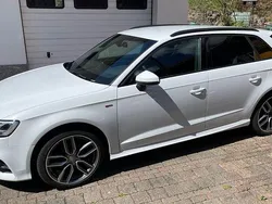 Weiß Gebraucht 2019 Audi A3 S-Line Limousine | 19.500 € (Guter Preis)