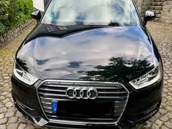 Schwarz Gebraucht 2016 Audi A1 Sportback Sport Kleinwagen | 14.400 € (Fairer Preis)