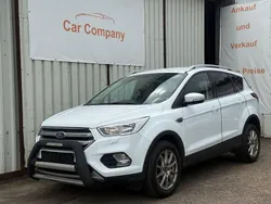Weiß Gebraucht 2018 Ford Kuga Cool & Connect SUV | 13.490 € (Guter Preis)