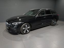 Unilack schwarz Gebraucht 2025 Mercedes C180 Kombi | 36.490 € (Guter Preis)