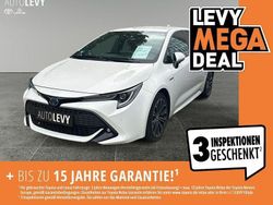 Weiß Gebraucht 2019 Toyota Corolla Club Limousine | 18.990 € (Etwas zu teuer)