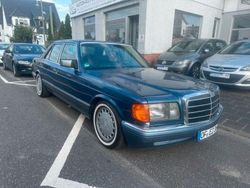 Blau Gebraucht 1989 Mercedes 260 Limousine | 5.999 €