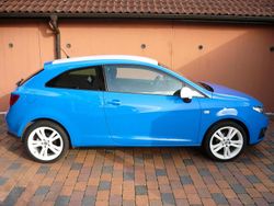 Blau Gebraucht 2010 Seat Ibiza Sport Limousine | 6.500 € (Teuer)