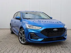 Blau Neu 2024 Ford Focus ST-Line X Limousine | 34.290 € (Teuer)