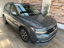 Grau Gebraucht 2021 VW Tiguan Life SUV | 24.990 € (Guter Preis)
