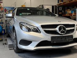 Grau Gebraucht 2016 Mercedes E250 Cabrio | 26.900 € (Fairer Preis)