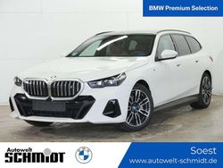 Alpinweiß uni Gebraucht 2025 BMW i5 M Sport Limousine | 63.290 €