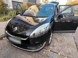 Schwarz Gebraucht 2012 Renault Mégane III Kleinwagen | 4.100 € (Fairer Preis)