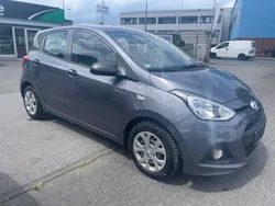 Grau Gebraucht 2015 Hyundai i10 Style Kleinwagen | 4.500 € (Superpreis)