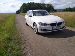 Weiß Gebraucht 2013 BMW 318 Kombi | 11.400 € (Etwas zu teuer)