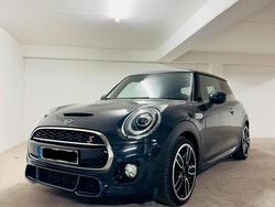 Grau Gebraucht 2019 Mini John Cooper Works Kleinwagen | 25.000 € (Fairer Preis)