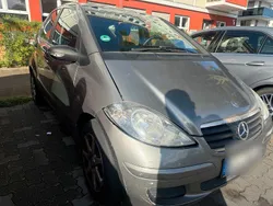 Grau Gebraucht 2006 Mercedes A160 Kleinwagen | 699 € (Guter Preis)