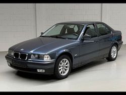 Schwarz Gebraucht 1998 BMW 318 Comfort Edition Limousine | 6.900 €