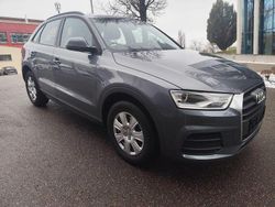 Grau Gebraucht 2016 Audi Q3 SUV | 13.999 € (Guter Preis)